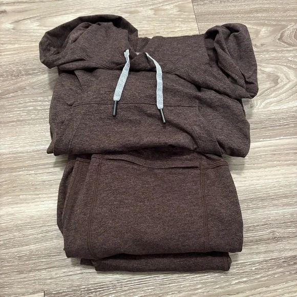 SOLD *** Lululemon Athletica men’s small soft jersey set in espresso, Brown - Picture 10 of 12
